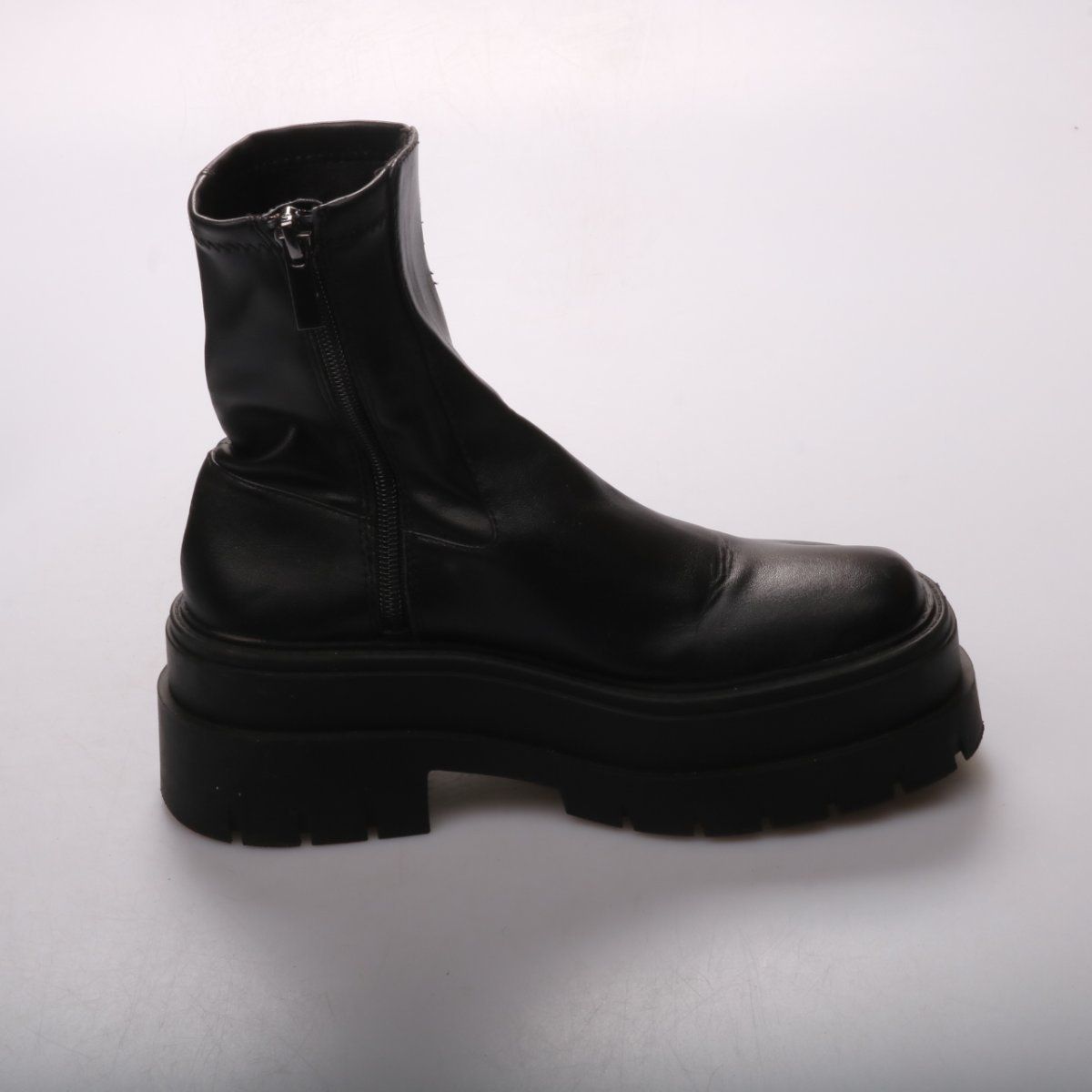 ботильоны Bershka