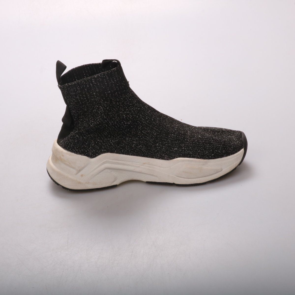 кроссовки H&M