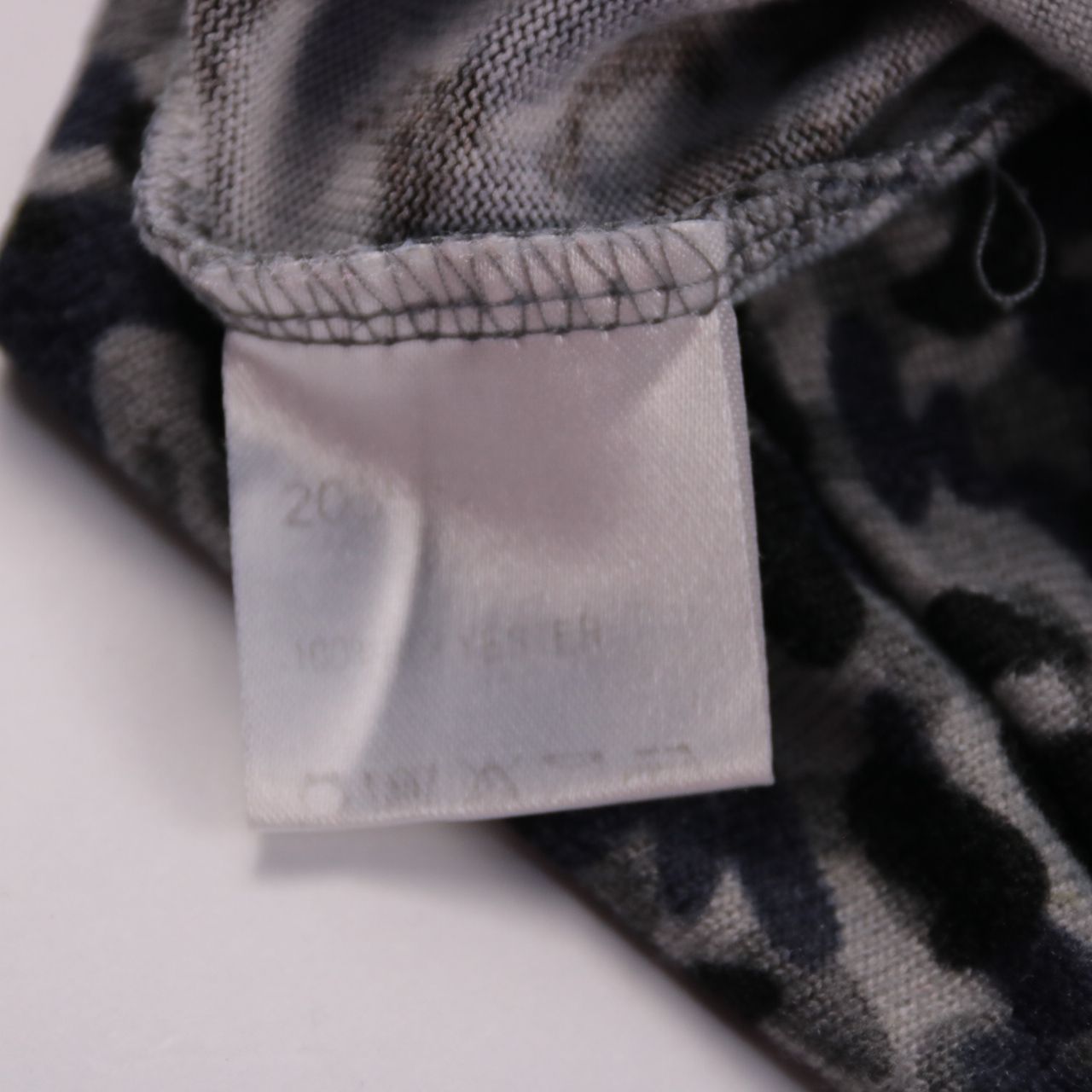 платье не указано