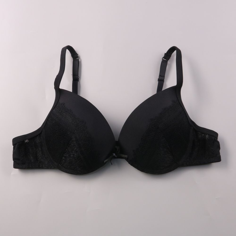 бюстгальтер