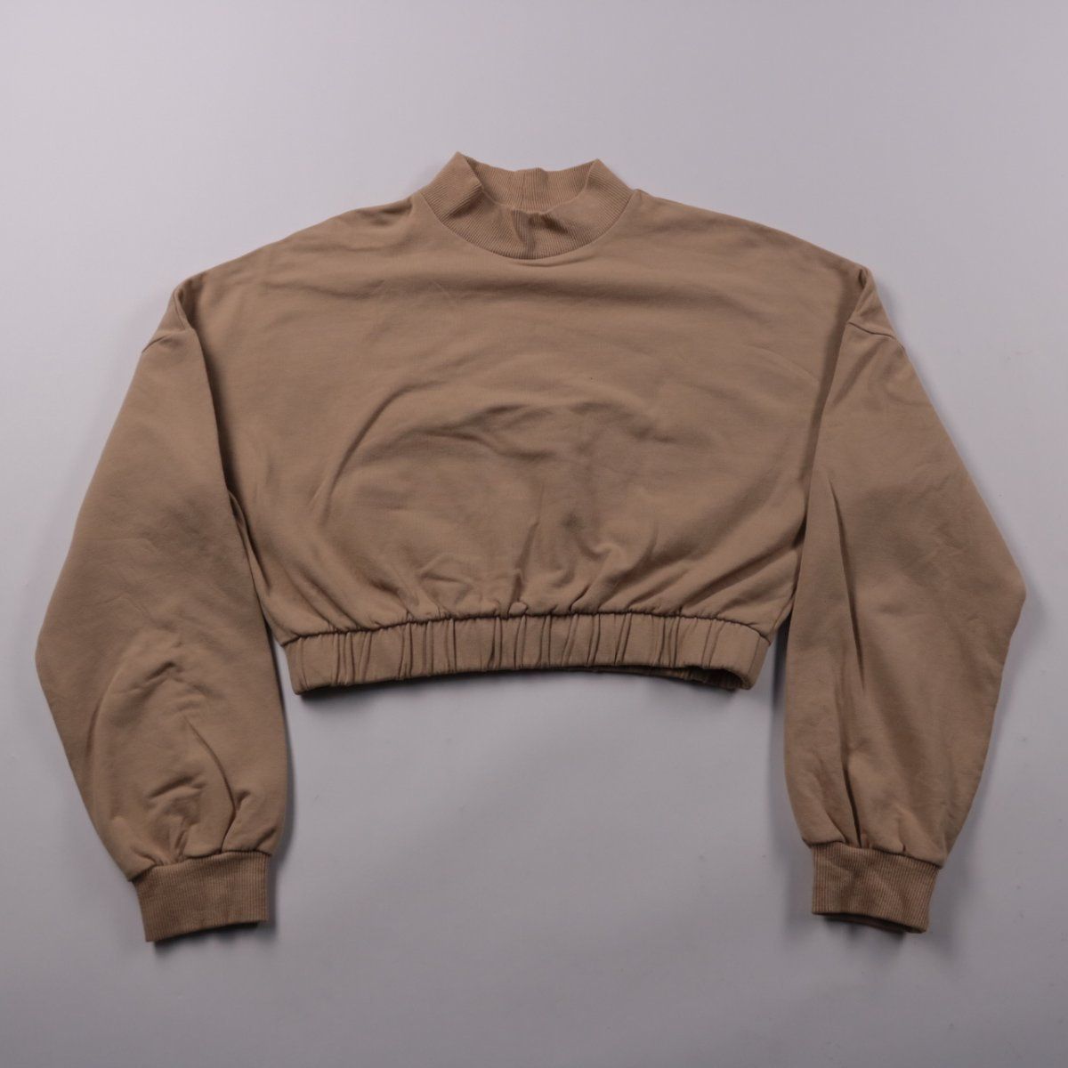 свитшот Bershka