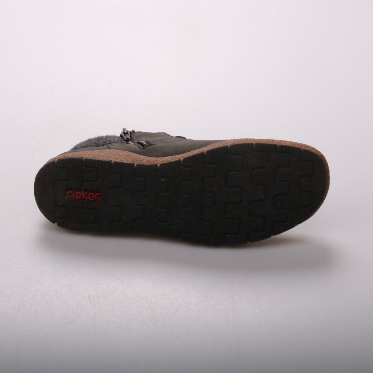 ботинки Rieker