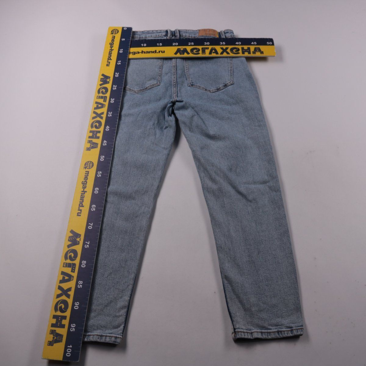 джинсы Stradivarius