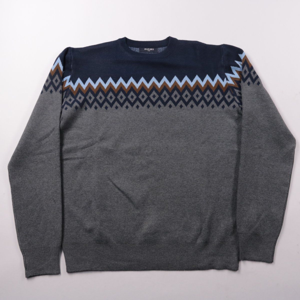 свитер Baker's