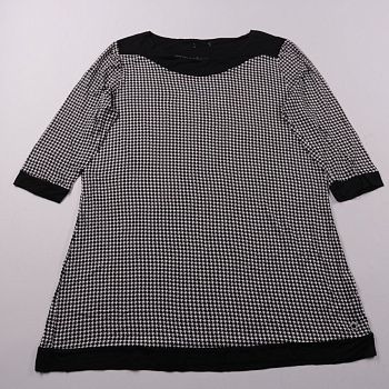 блузка не указано