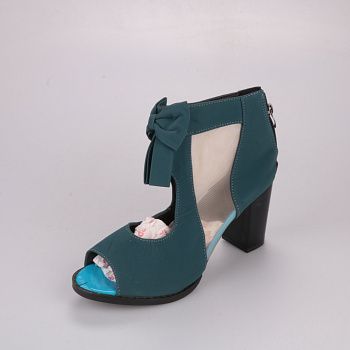 босоножки не указано