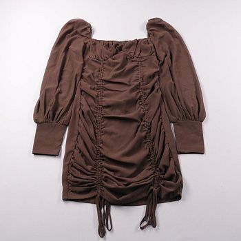 платье PrettyLittleThing