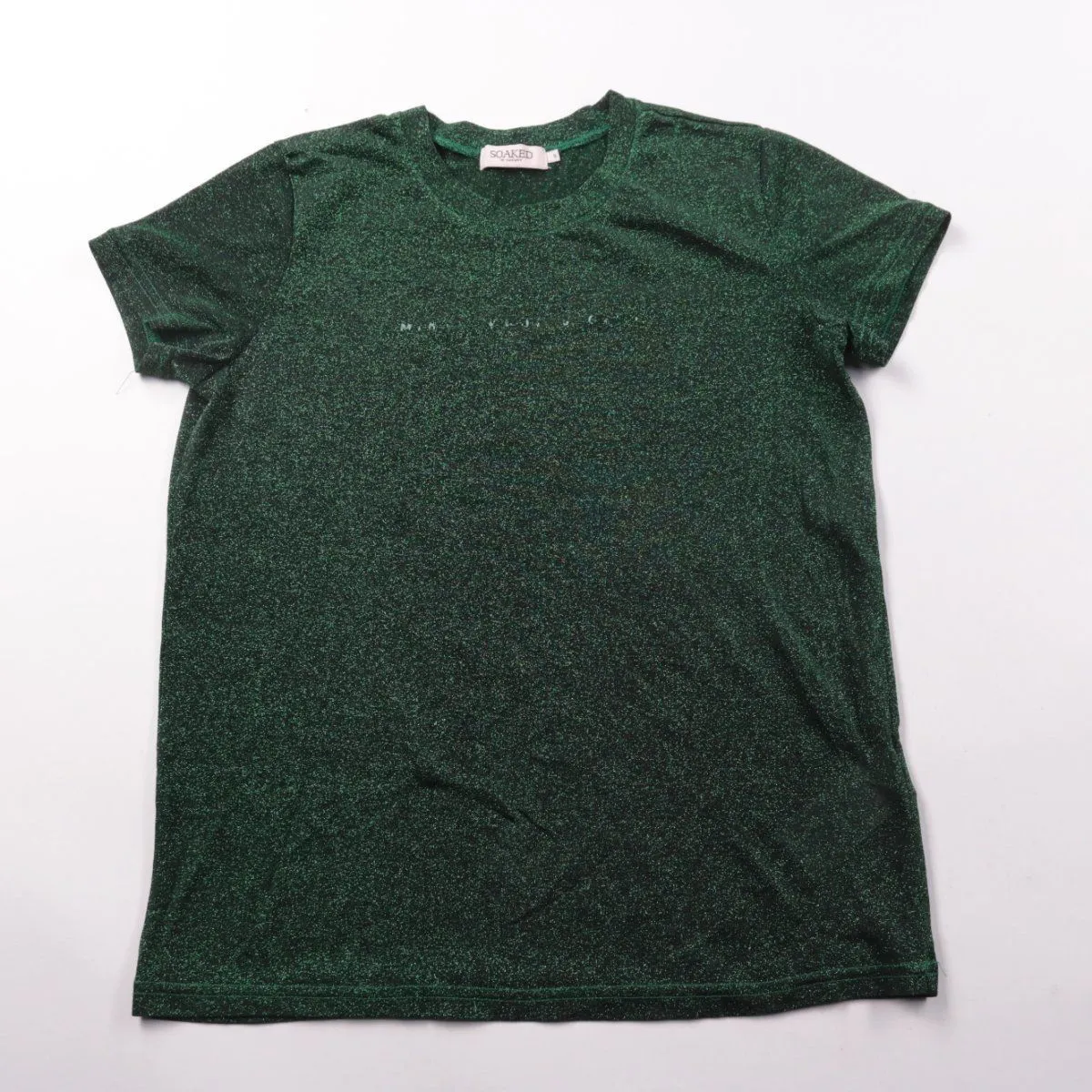 футболка Soaked in Luxury