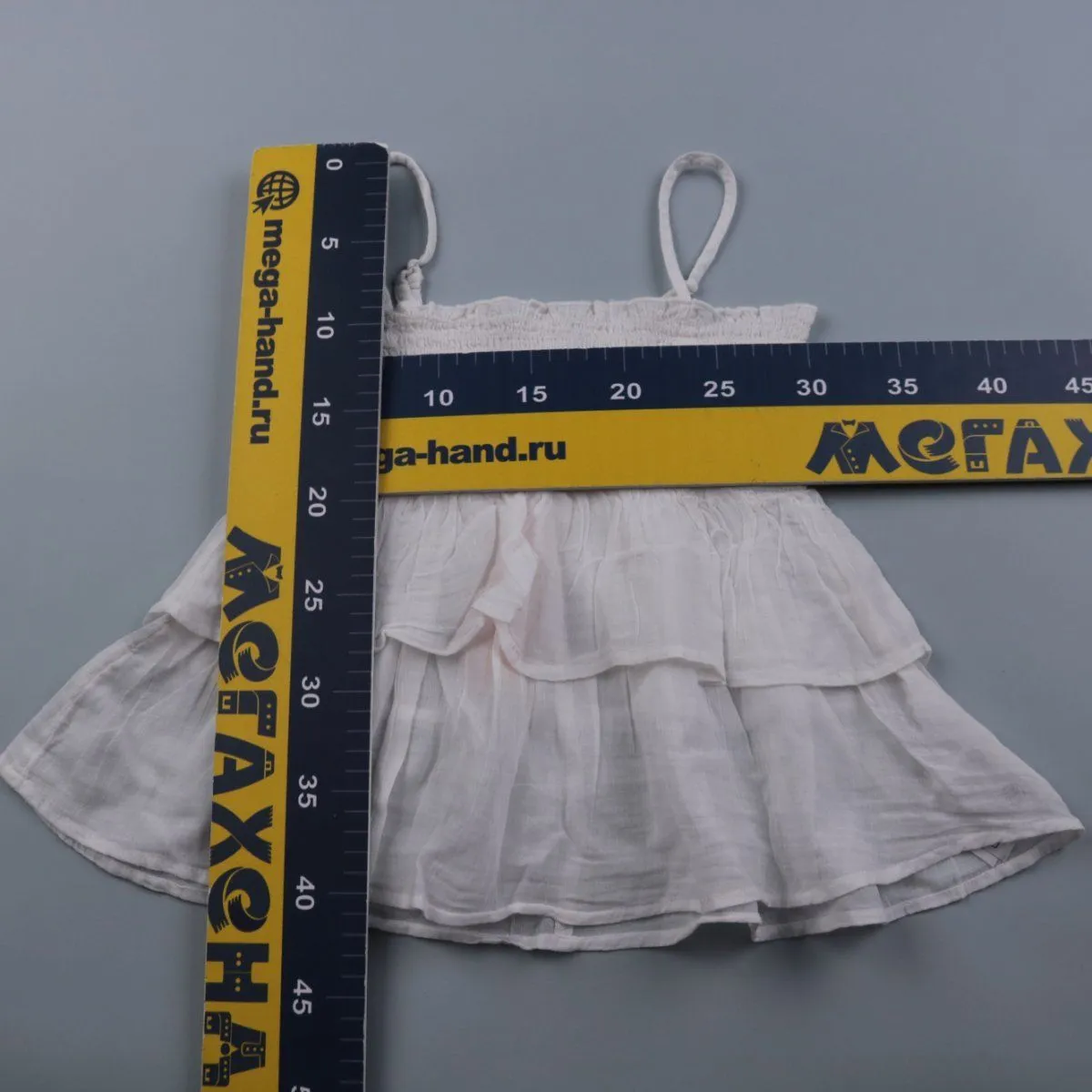 платье Gina Tricot