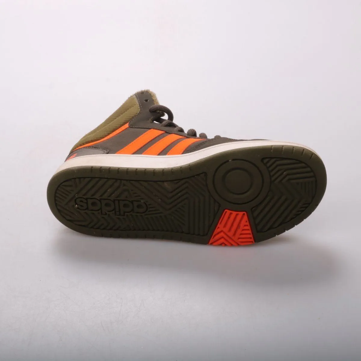 кроссовки Adidas