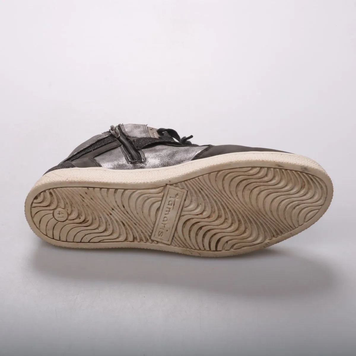 кроссовки Tamaris