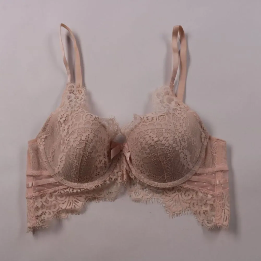 бюстгальтер